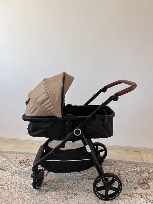 Коляска  прогулочная Tomix