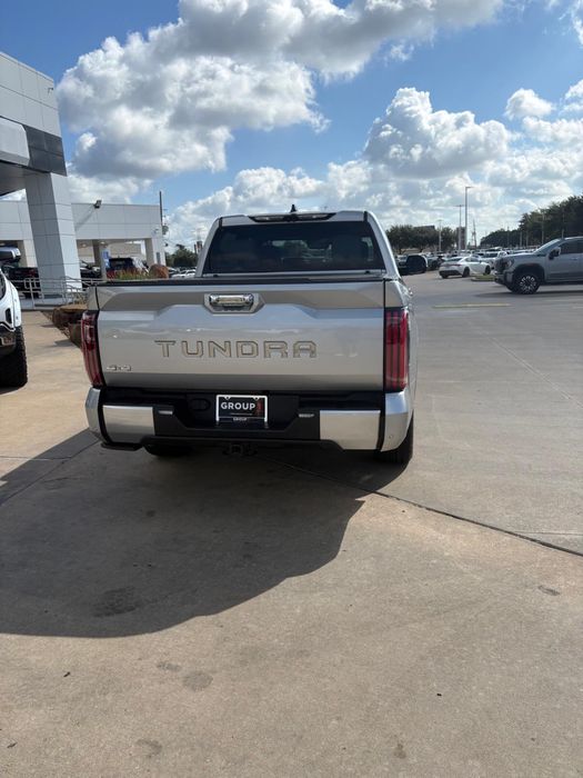 Toyota TUNDRA  Capstone HIBRID 2024