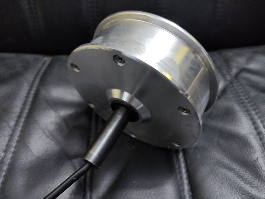 Motor brushless low rpm 36v  , generator eoliana 350w