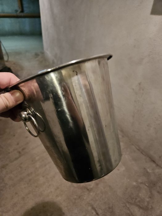 Шампаниера стоманена