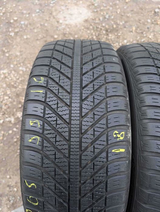 205/55 R16 • All Season • Goodyear Vector 4Seasons 94V | 2 buc | Pret/buc