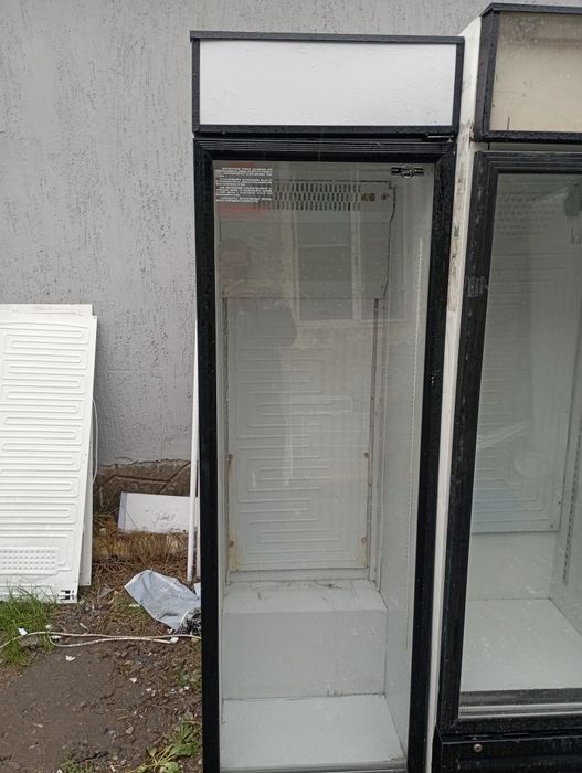 Холодильник витринный