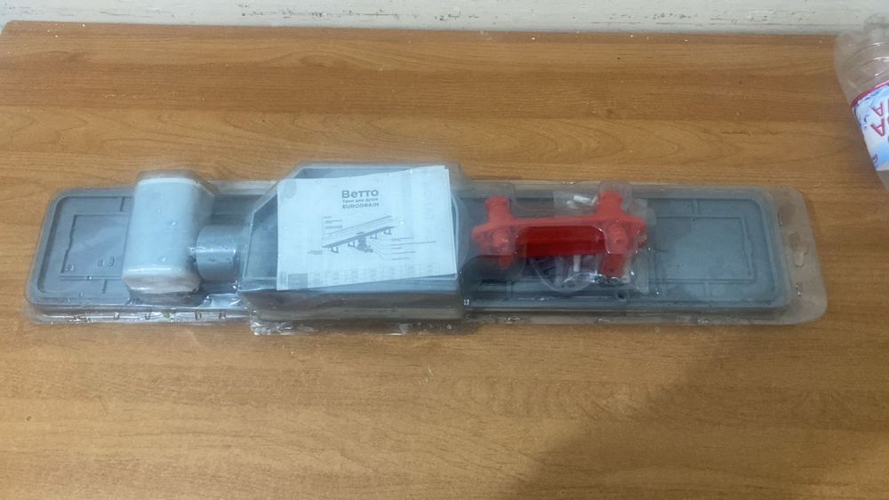 Продам нлвый в упаковке трап в  душ