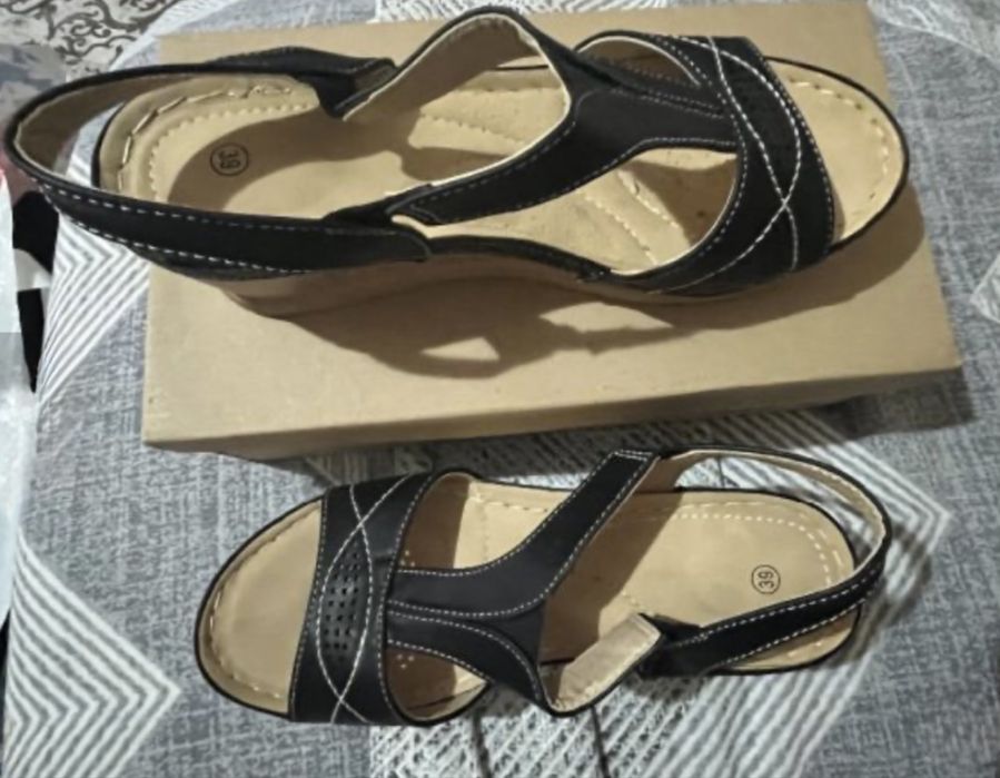 Сандали на платфморма