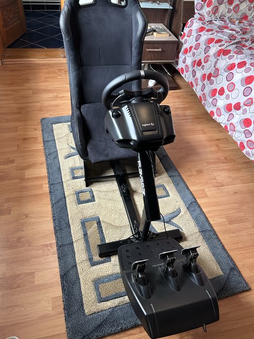 Set Volan G920 + Scaun Playseat alcantara + Xbox One X + jocuri