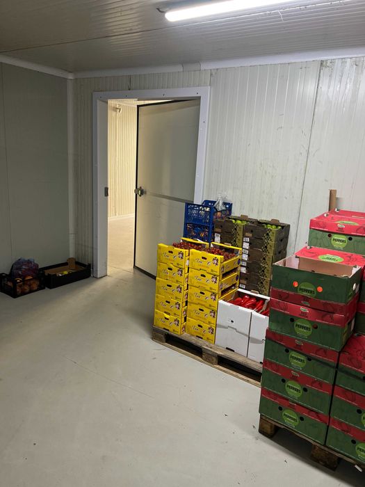 Predau afacere sau vand depozit frigorific in Siraj