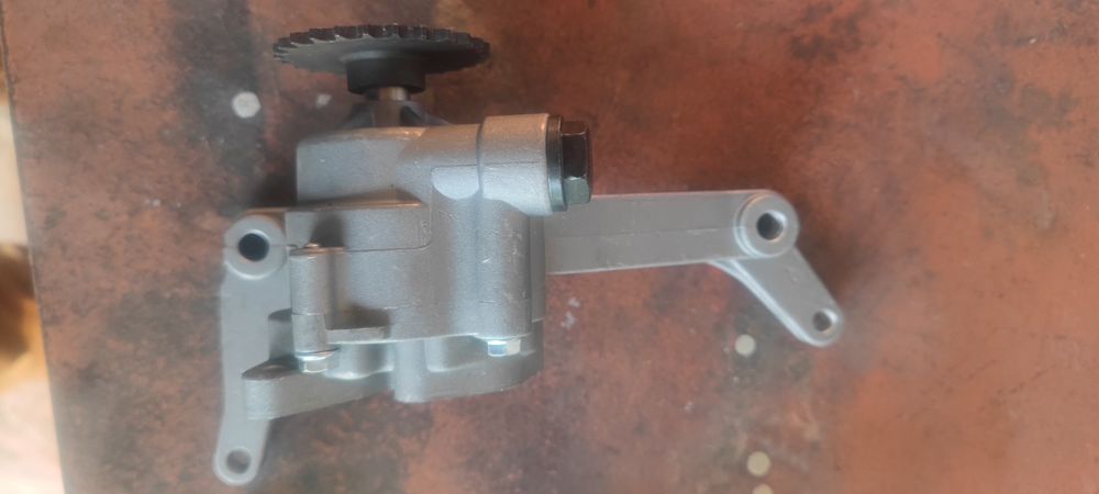 Маслянной насос.