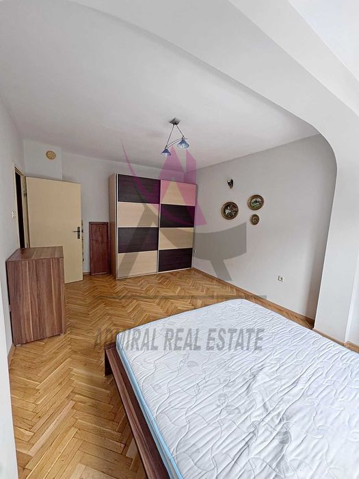 Дава се под наем Тристаен апартамент в Варна, Конфуто - 100 кв.м за 620 € - Снимка #4