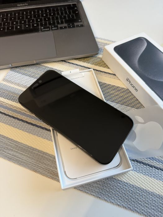 Iphone 15 pro max negru 256 gb 85%