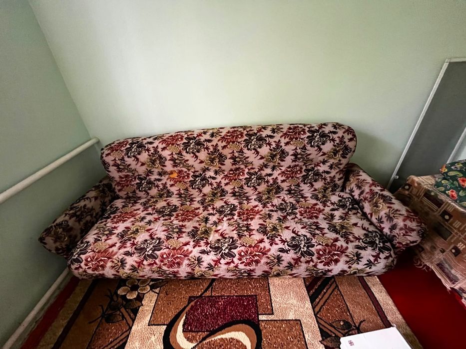 Жиналмалы диван сатылады