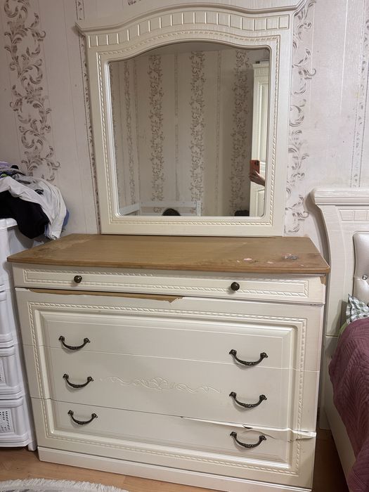 Спальний гарнитур, без матраса