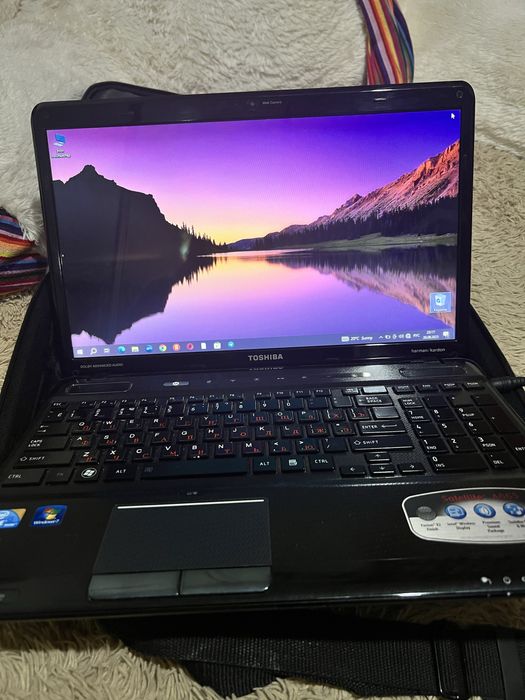 Продается ноубук toshiba