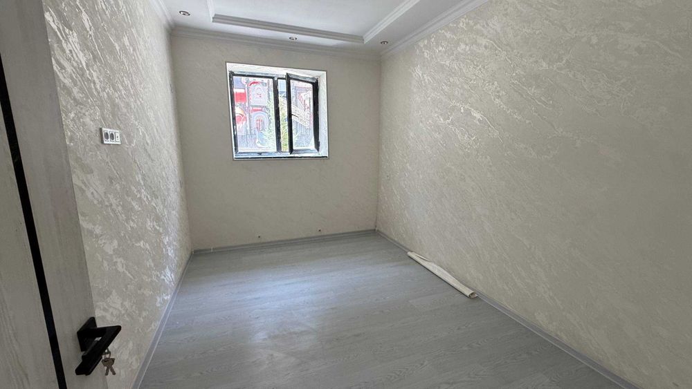 № 4002. Продается 2х-комнатная квартира в Новостройке.