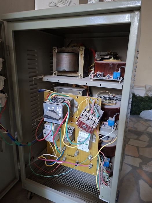 Стабилизатор 380