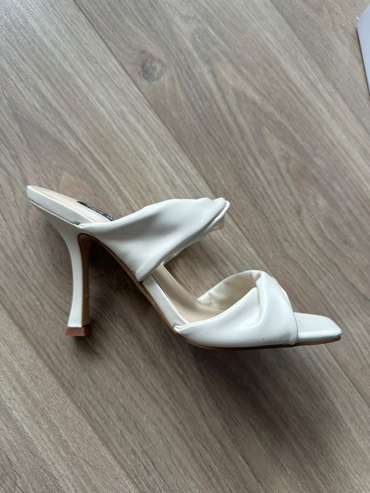 Чисто нови сандали Nine West 39 номер