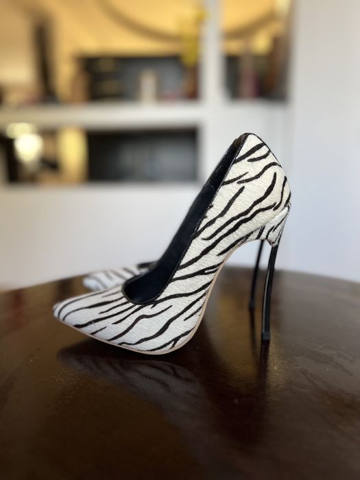 Pantofi stiletto Casadei piele ponei