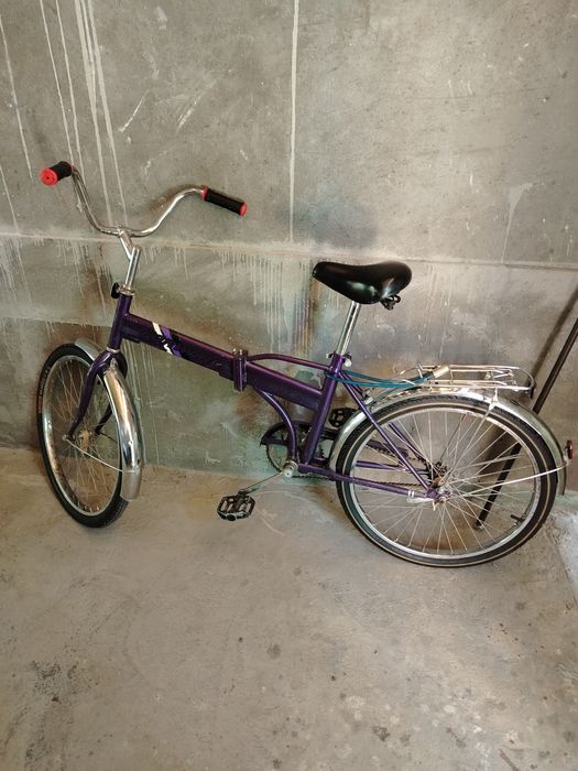 Продаётся велосипед.