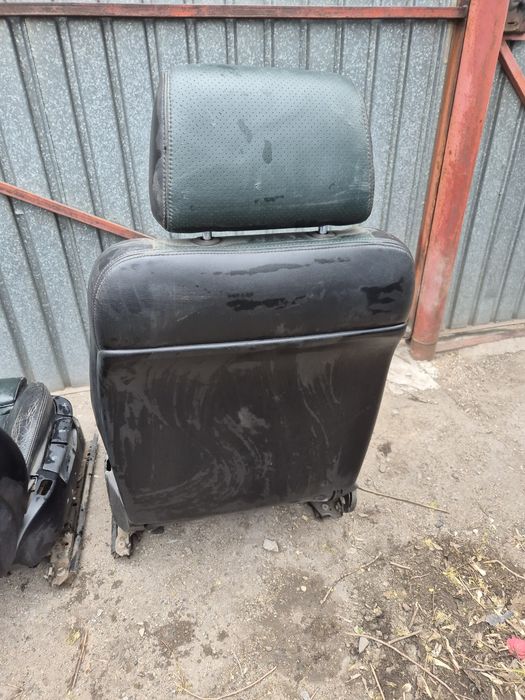 Салон на бмв е39