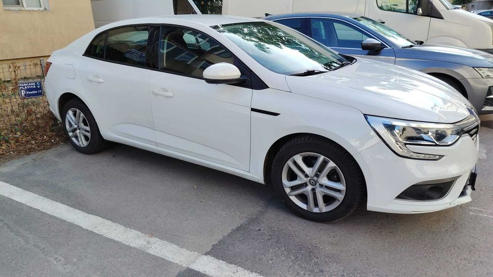 RENAULT Megane 2018 — imagine 3