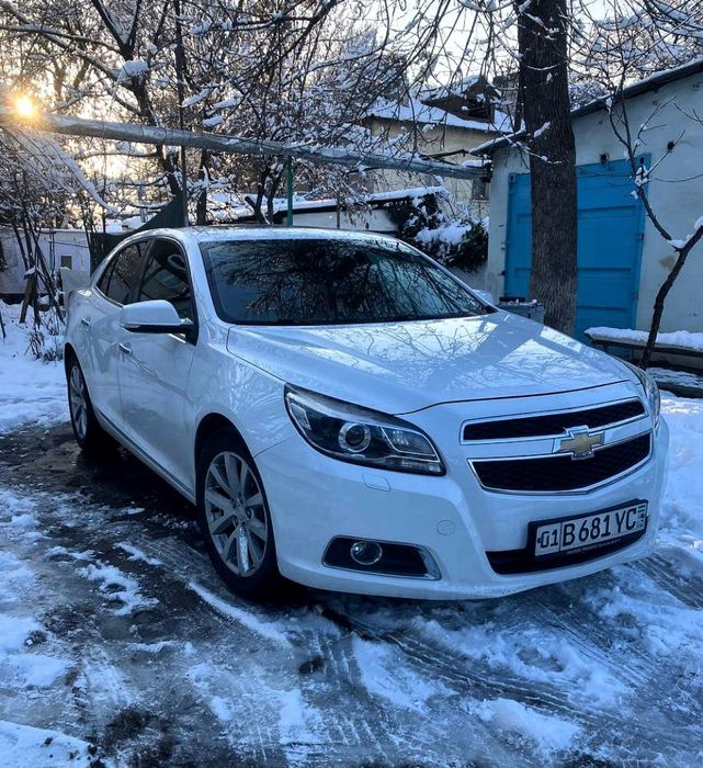 Продам Малибу 2013 Фулл