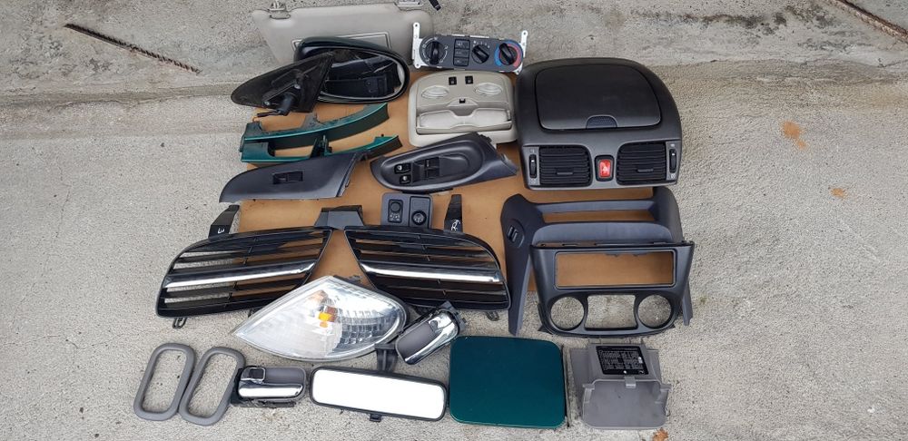 Нисани Алмери 1.5 бензин на части