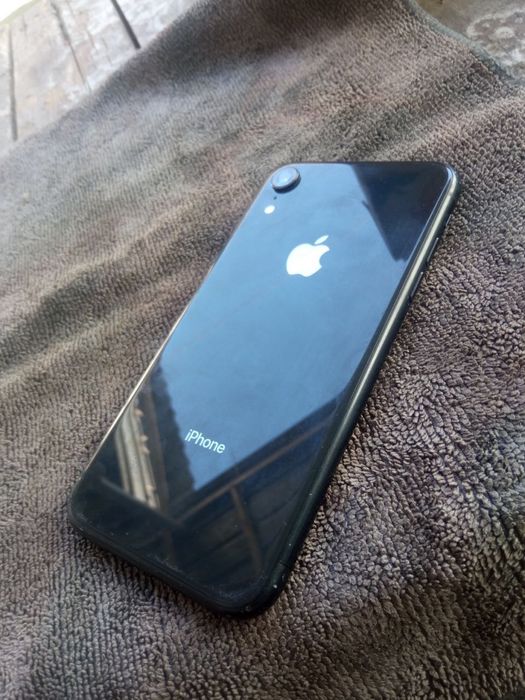 iphone xr 64 black