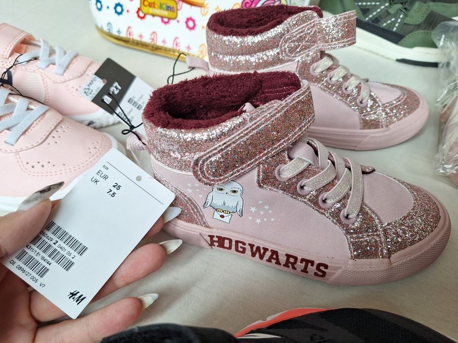 Нови дизайнерски ботички за малка госпожичка размер 25