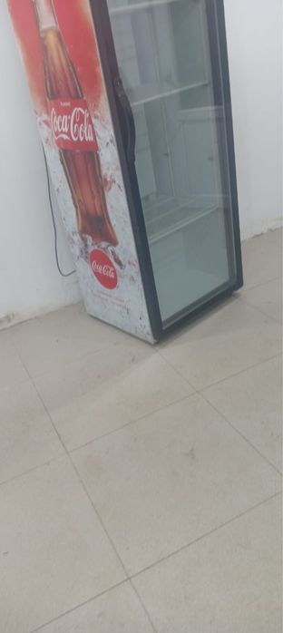 Продам холодильник для напитков