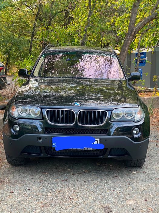 BMW X3 2.0D. 2007,165 783.