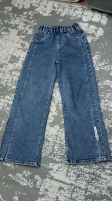 Кизлар учун янги жинси бурюки сотилади 110.000сум