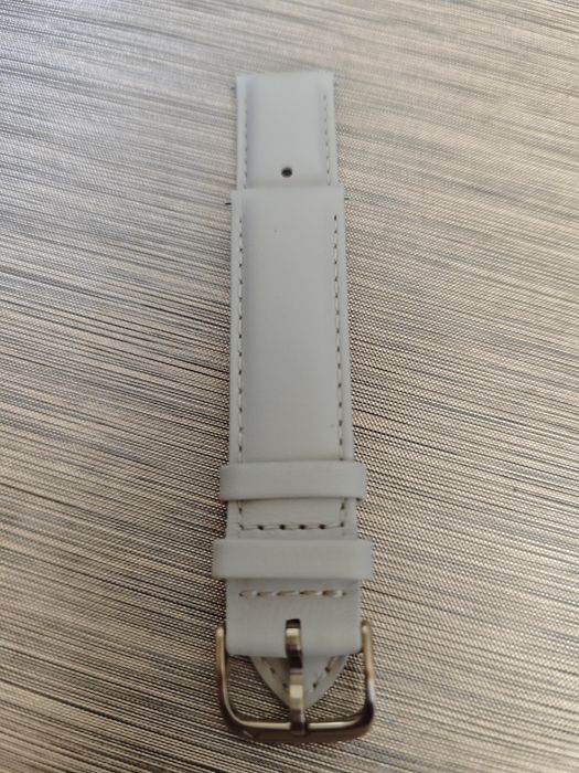 Смарт часовник GARMIN Venu 3s