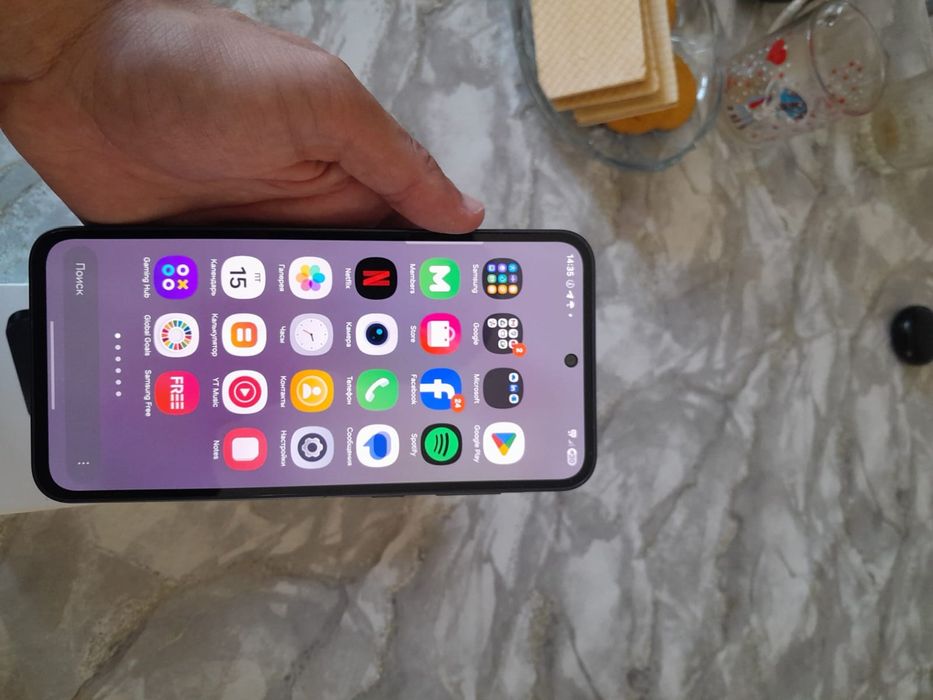 Продам Samsung A35 256 гб