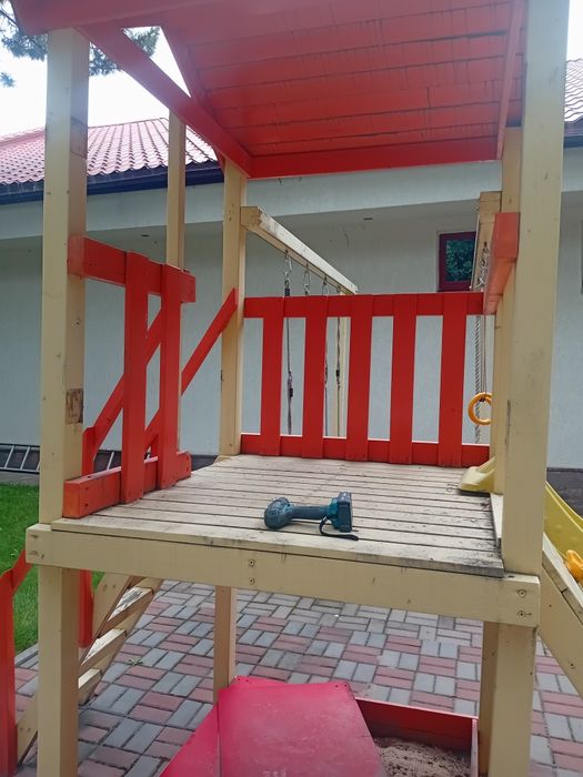 Продам детскую горку