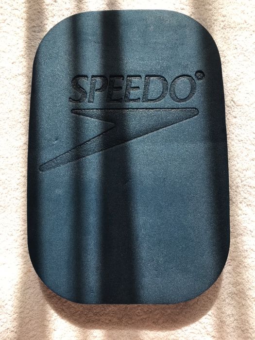 Аксессуары, инвентарь Speedo для плавания