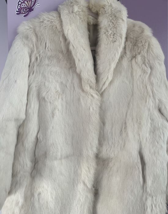 Дамско палтенце от естествена заешка кожа