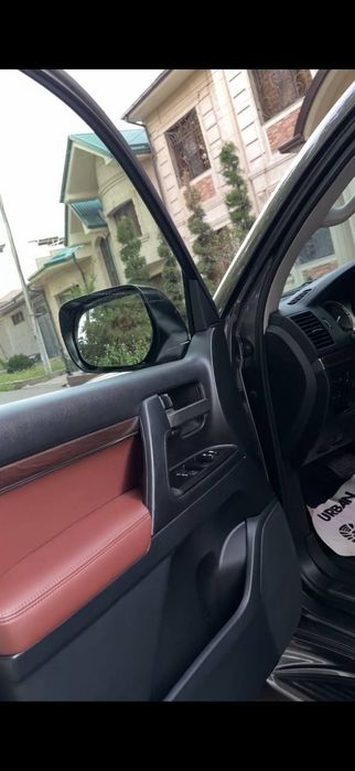 Toyota Land Cruiser 200