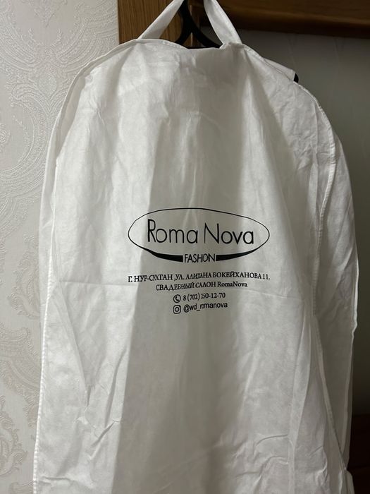 Белое платье Roma Nova