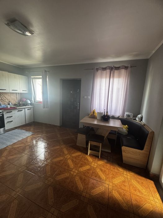 Casa de vanzare