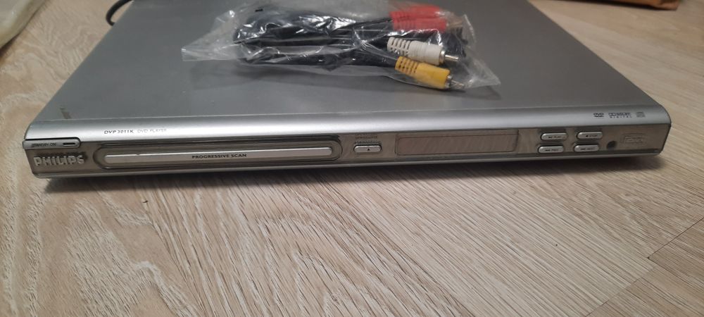 DVD-плеер Philips DVP3011K