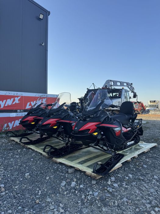 Snowmobile Lynx Adventure core 600 Ace