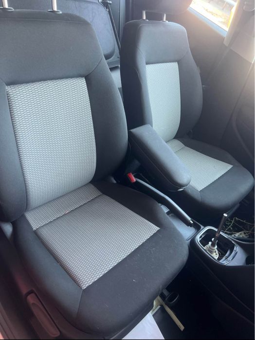 VW POLO 1.6TDI90кс На Части