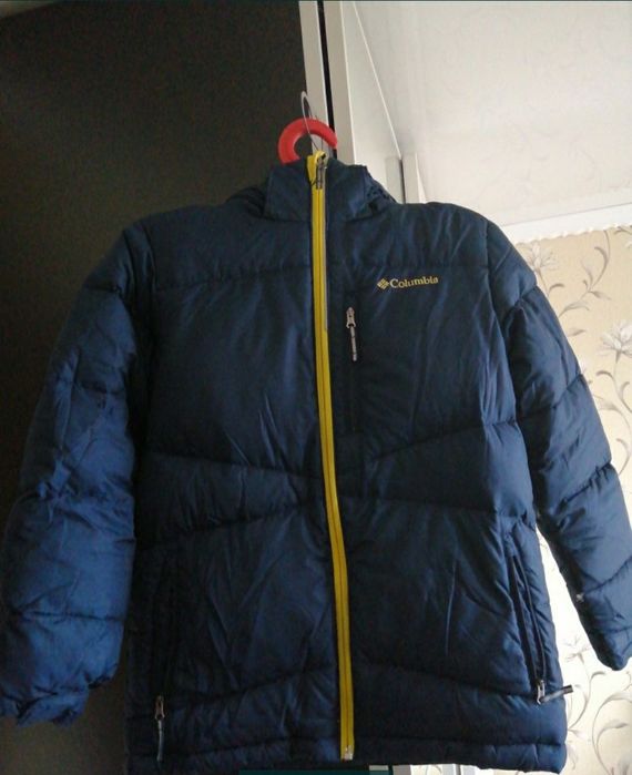 Продается пуховик для мальчика Columbia, оригинал