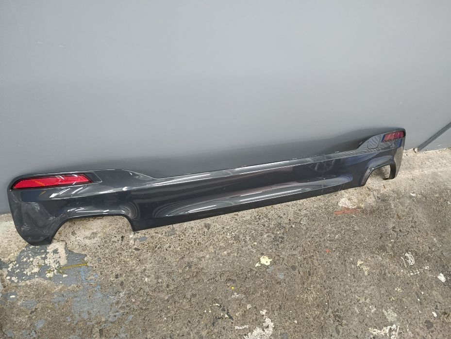 Оригинален М дифузьор за bmw G30