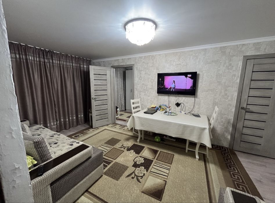 Продам ковер 3 на 4