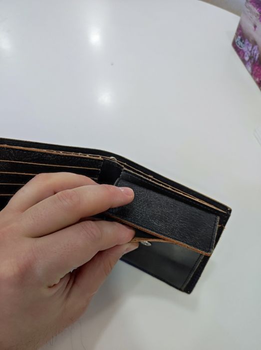 Кожаный портмоне Takeo Kikuchi