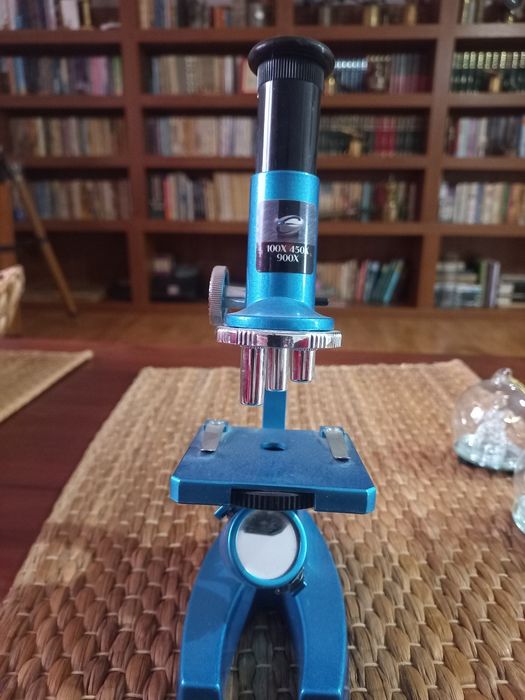 Microscop pentru copii