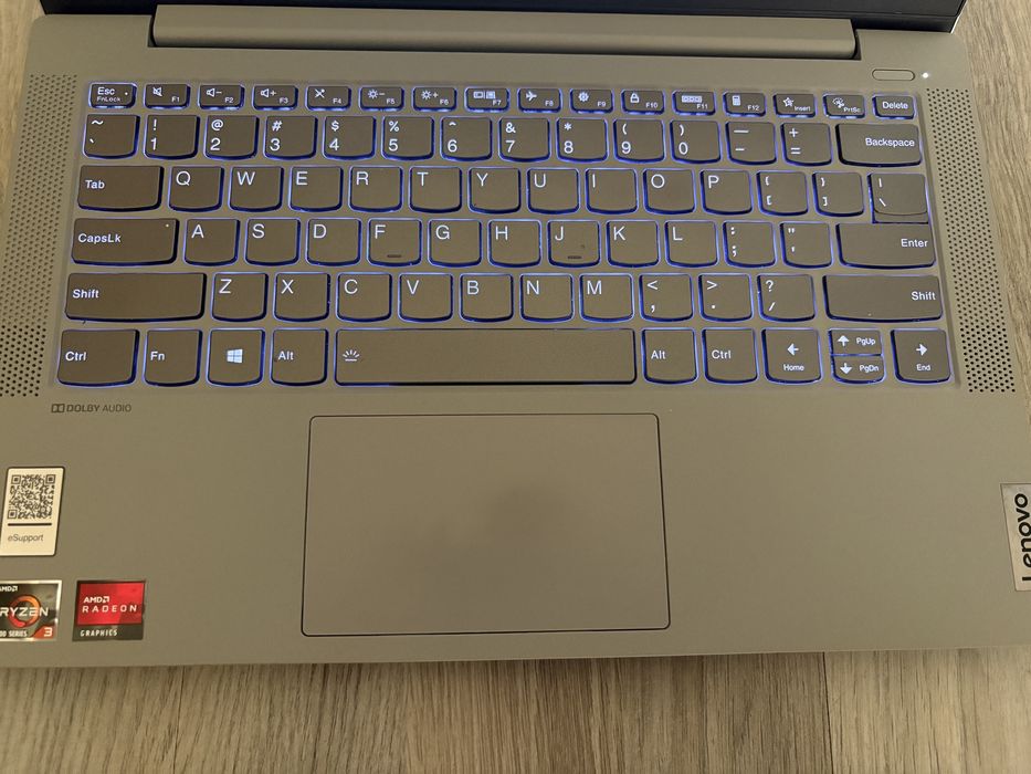 Лаптоп Lenovo IdeaPad 5 Ryzen 3, 8GB RAM, 256GB SSD, 14” FHD