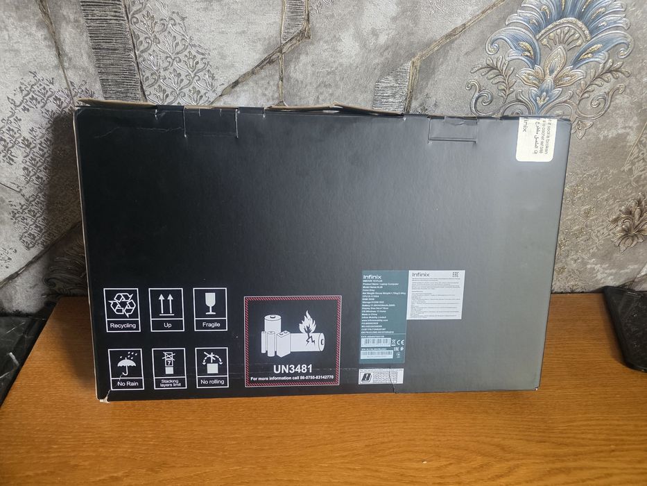 Infinix нотбук.         .