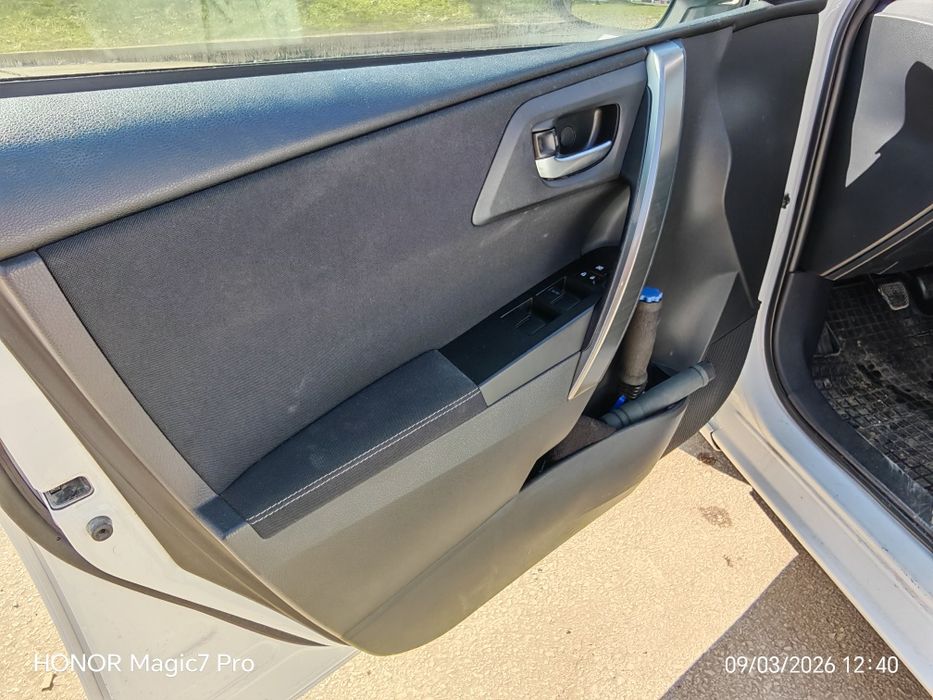 Toyota auris 2.0m³ D4D