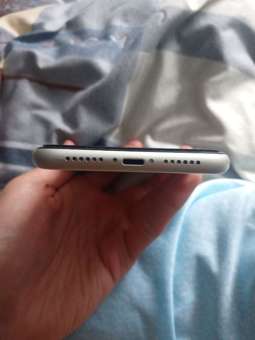 Iphone 11 64gb 80% ёмкост